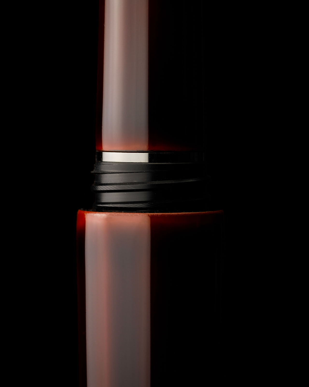 PIUMA Hane central ruthenium