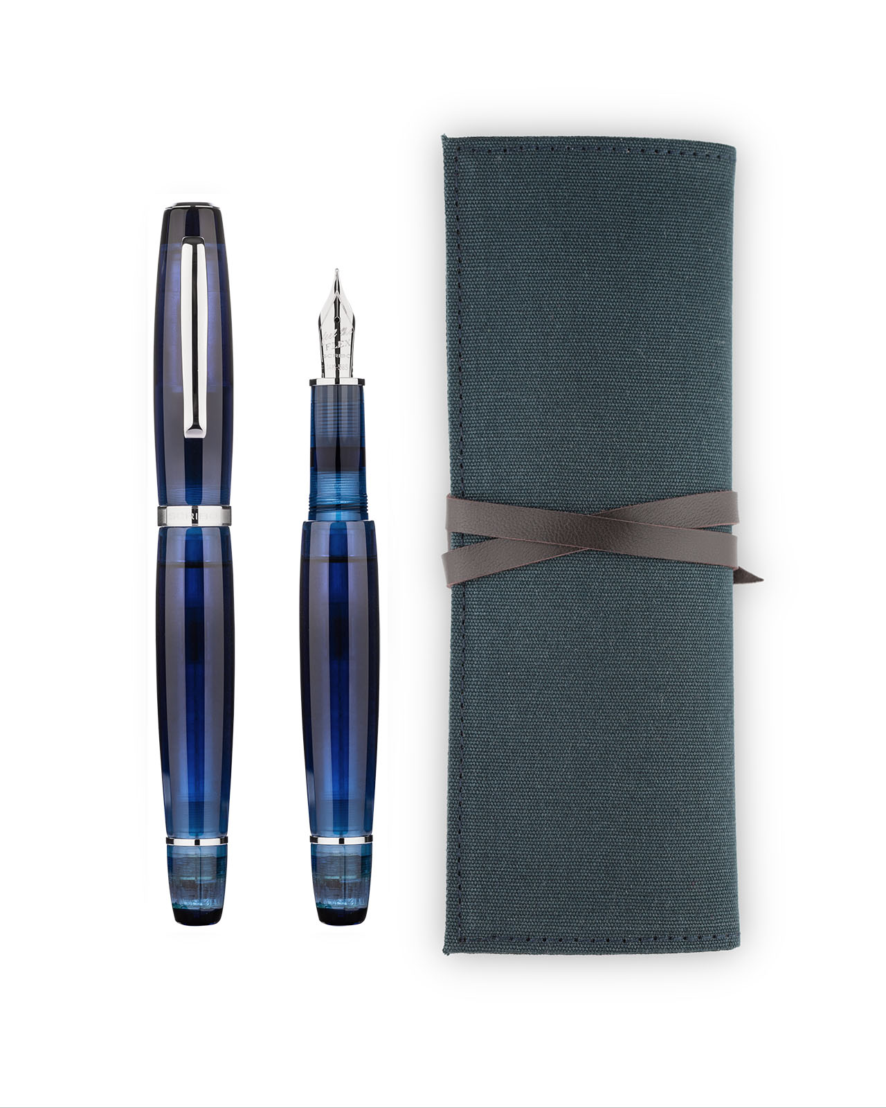 FEEL Blu Sospeso and pouch