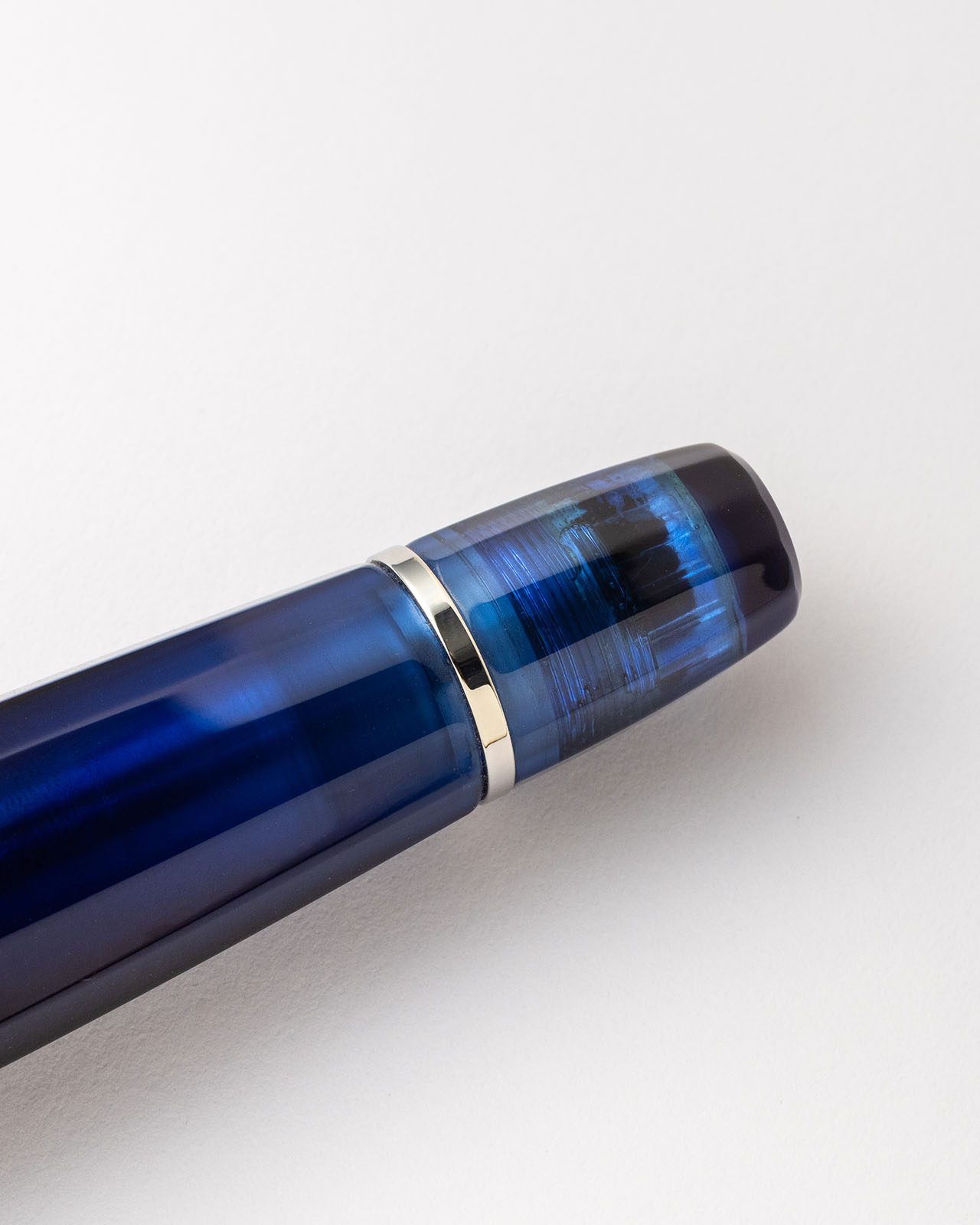 FEEL Blu Sospeso_piston & knob